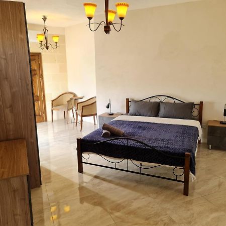 מלון Splendid House Victoria Gozo מראה חיצוני תמונה