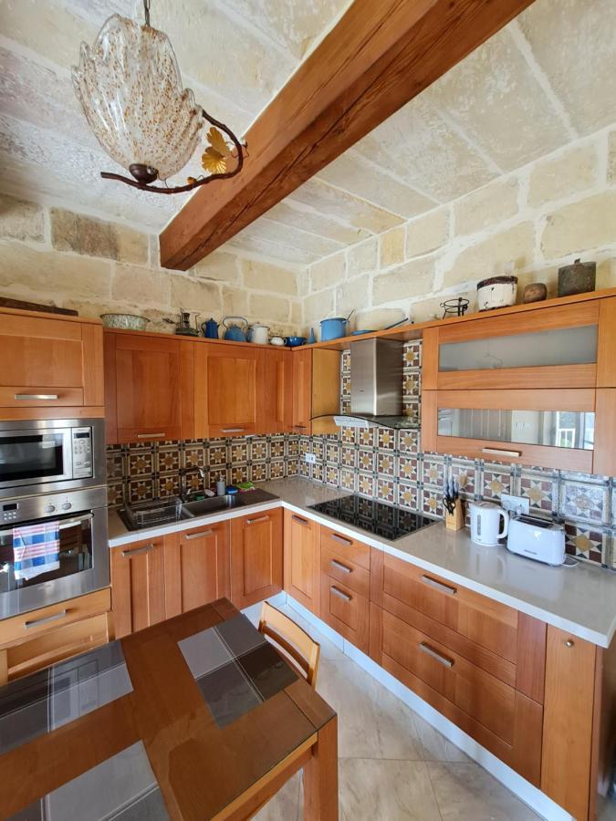 מלון Splendid House Victoria Gozo מראה חיצוני תמונה